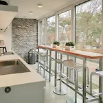 Seaside 10